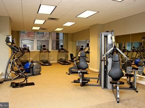 1101 Locust Street 4M, Philadelphia PA 19107