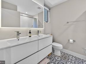 2040 Pemberton Street, Philadelphia PA 19146