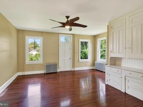 1 Pine Grove Street, Bristol PA 19007