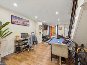 2525 W Sterner Street, Philadelphia PA 19132