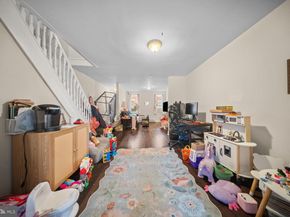 521 Greenwich Street, Philadelphia PA 19147