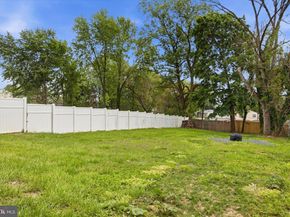 1551 Fitzwatertown Road, Willow Grove PA 19090
