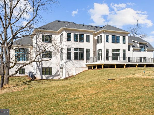 1337 Beulah Road, Vienna VA 22182