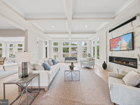 1337 Beulah Road, Vienna VA 22182