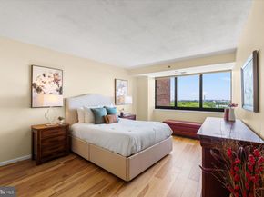 1805 Crystal Drive 1011S, Arlington VA 22202