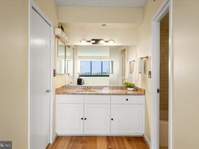 1805 Crystal Drive 1011S, Arlington VA 22202