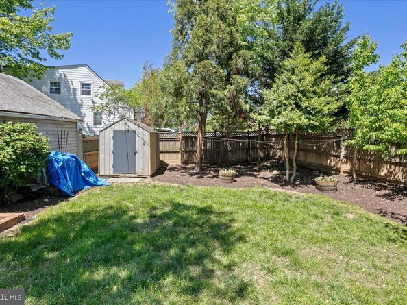 4723 24TH Road N, Arlington VA 22207