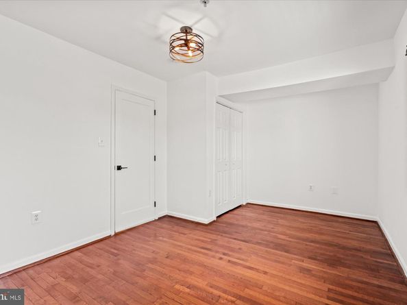 1241 18TH Street NE 3, Washington DC 20002