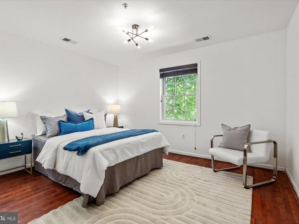 1241 18TH Street NE 3, Washington DC 20002