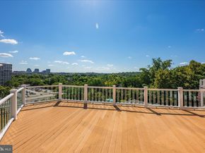 1701 S Arlington Ridge Road, Arlington VA 22202