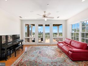 1701 S Arlington Ridge Road, Arlington VA 22202