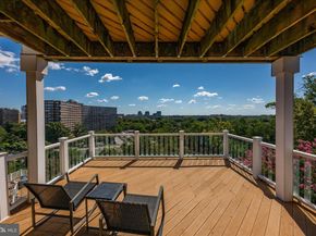 1701 S Arlington Ridge Road, Arlington VA 22202