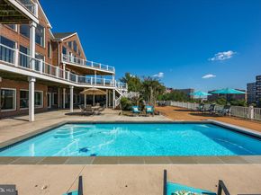 1701 S Arlington Ridge Road, Arlington VA 22202