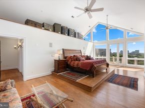 1701 S Arlington Ridge Road, Arlington VA 22202