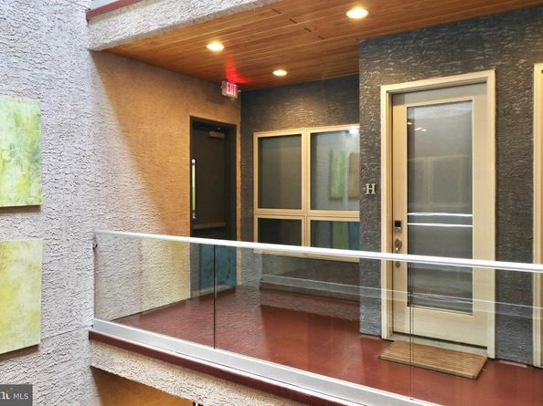 1233 Bainbridge Street H, Philadelphia PA 19147