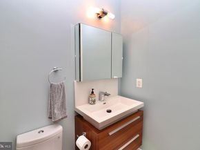1233 Bainbridge Street H, Philadelphia PA 19147