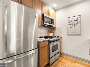 739 Newton Place NW 104, Washington DC 20010