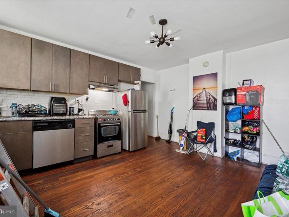 2327 E York Street, Philadelphia PA 19125