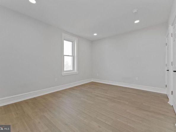 7703 Ridge Avenue, Philadelphia PA 19128