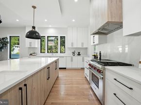 1910 Cherri Drive, Falls Church VA 22043