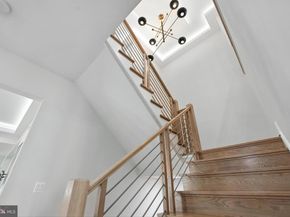 1910 Cherri Drive, Falls Church VA 22043