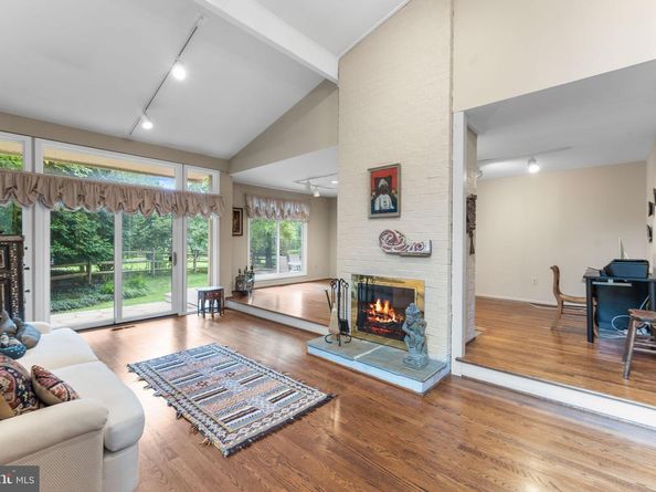 11141 Broad Green Drive, Potomac MD 20854