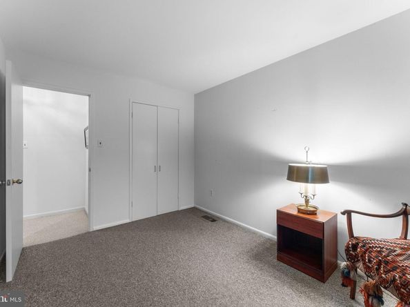 11141 Broad Green Drive, Potomac MD 20854