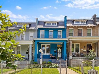 213 Channing Street NE