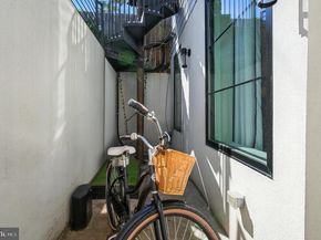 1364 Newton Street NW 1, Washington DC 20010
