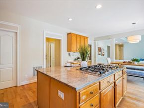 3206 Wheatland Farms Drive, Oakton VA 22124
