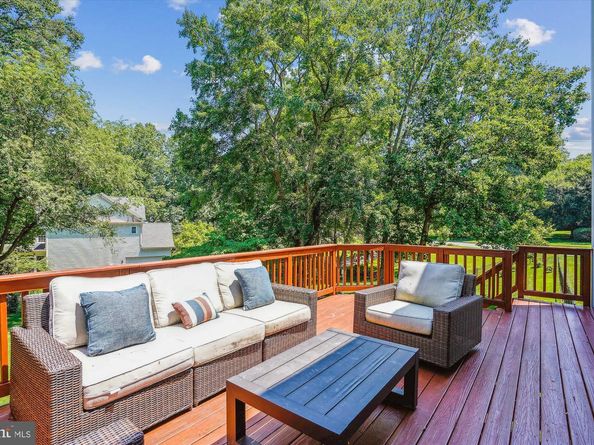 3206 Wheatland Farms Drive, Oakton VA 22124