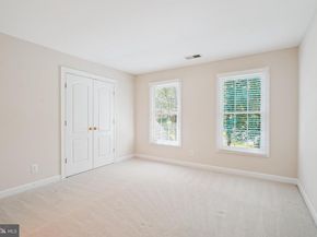 3206 Wheatland Farms Drive, Oakton VA 22124