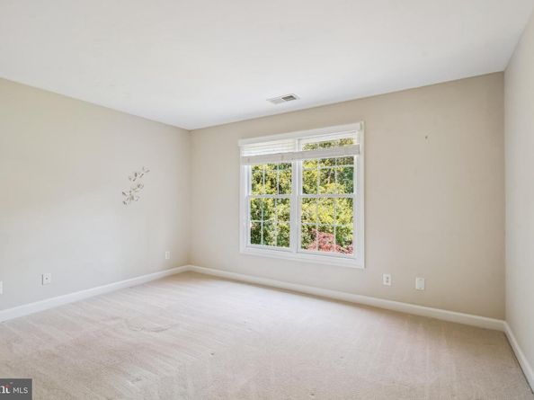 3206 Wheatland Farms Drive, Oakton VA 22124