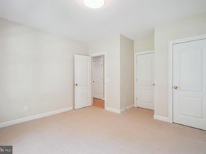 3206 Wheatland Farms Drive, Oakton VA 22124