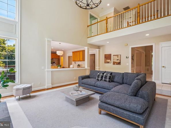 3206 Wheatland Farms Drive, Oakton VA 22124