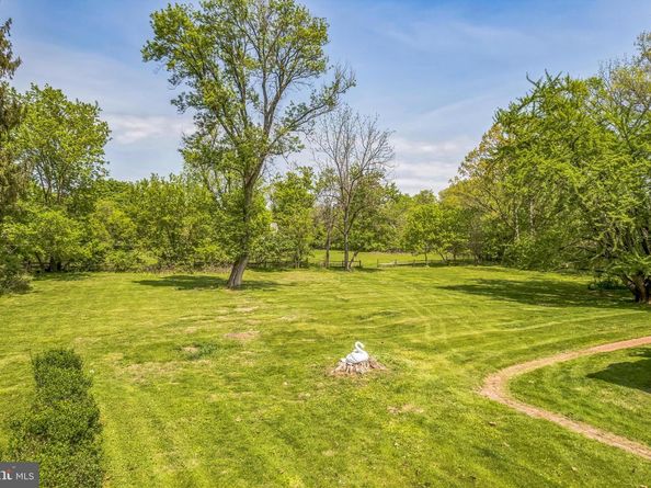 2622 Butler Pike, Plymouth Meeting PA 19462