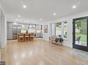 2520 N Vernon Street N, Arlington VA 22207