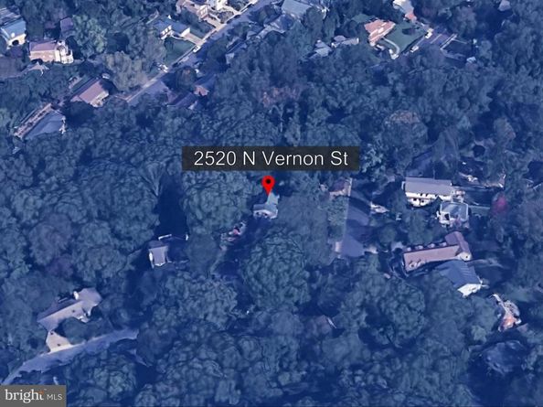 2520 N Vernon Street N, Arlington VA 22207