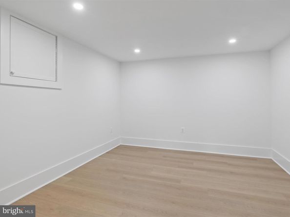 2520 N Vernon Street N, Arlington VA 22207