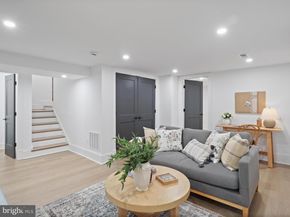 2520 N Vernon Street N, Arlington VA 22207