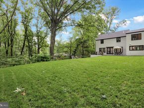 2520 N Vernon Street N, Arlington VA 22207