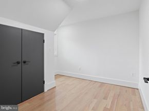 2520 N Vernon Street N, Arlington VA 22207