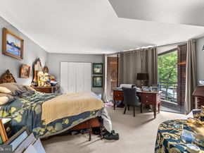 1099 22nd Street NW 206, Washington DC 20037