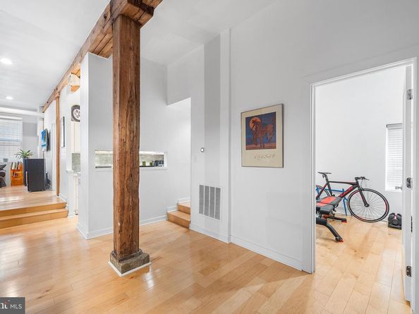 114 Naudain Street A, Philadelphia PA 19147