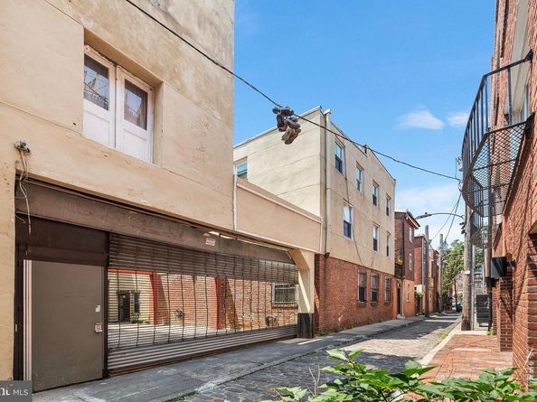 114 Naudain Street A, Philadelphia PA 19147