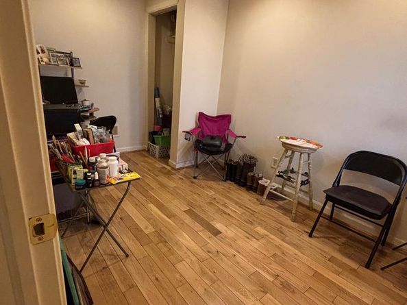 2739 W Harper Street W, Philadelphia PA 19130