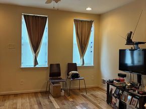 2739 W Harper Street W, Philadelphia PA 19130