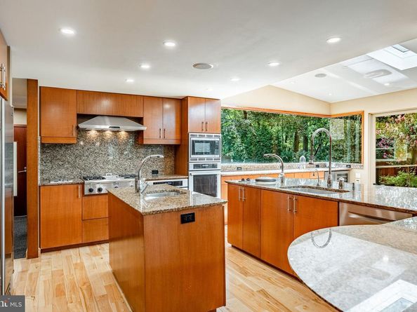 400 Highview Drive, Wayne PA 19087