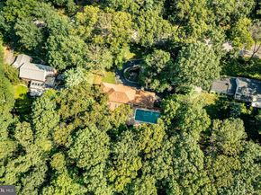 400 Highview Drive, Wayne PA 19087