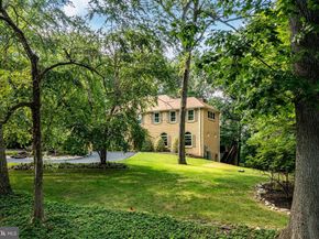 400 Highview Drive, Wayne PA 19087